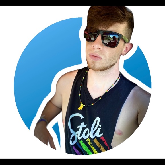 Meet your Posher, Jonathan - Picture 1 of 1